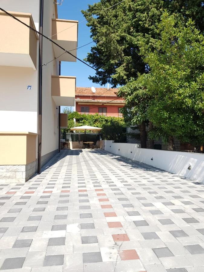 Apartmani Dobra Villa Vodice Exteriör bild